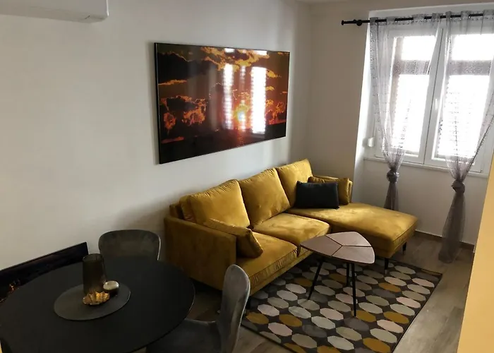 아파트 Mak With Free Parking *