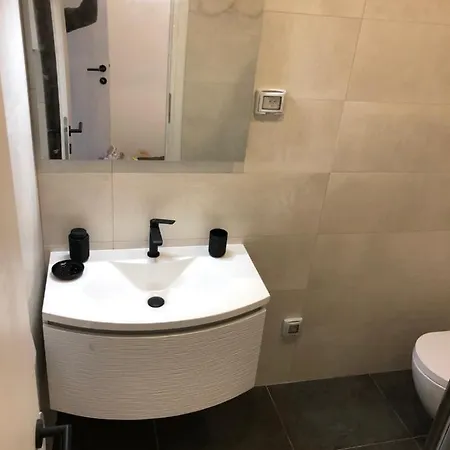 Mak With Free Parking דירה *