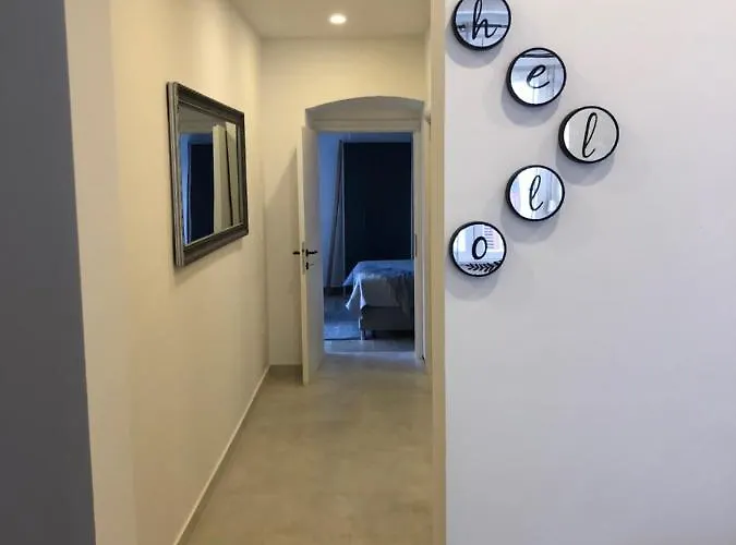 Mak With Free Parking * بولا